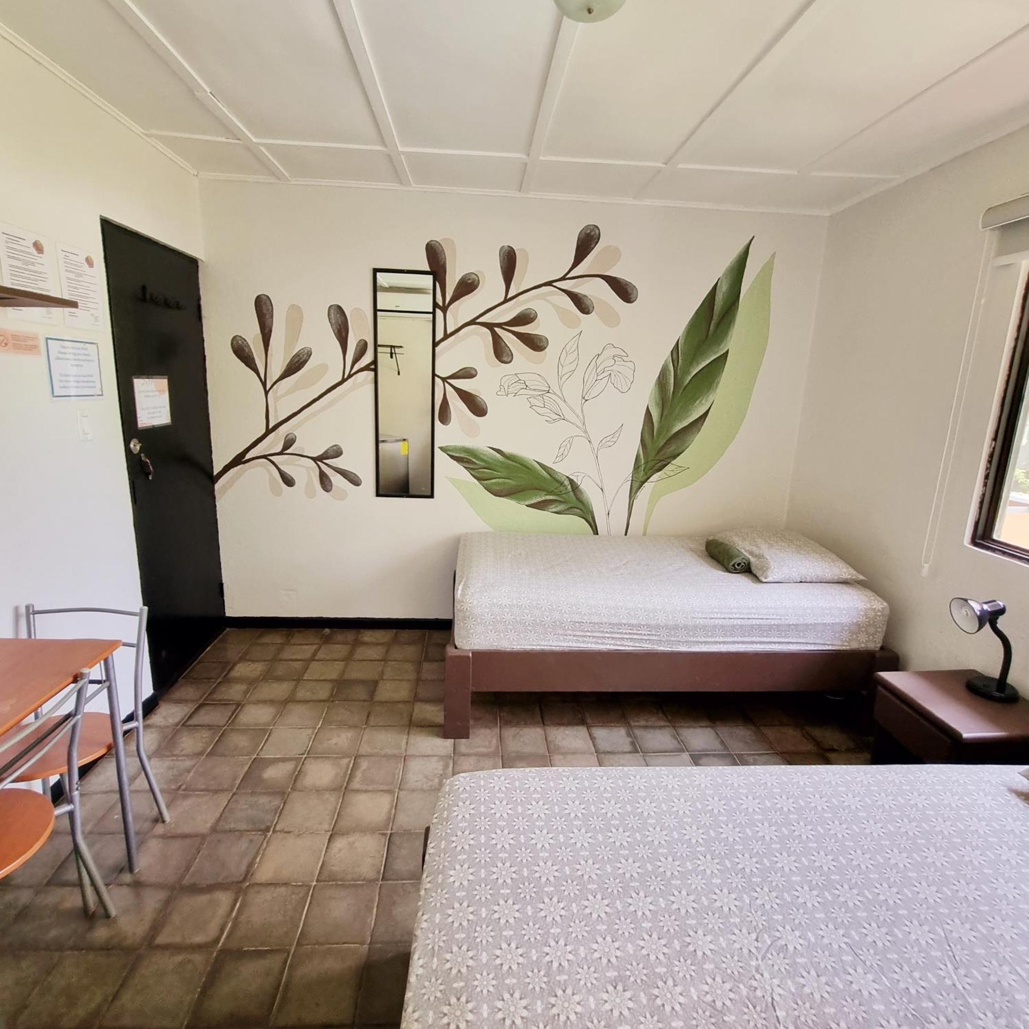 Casa Pura Vida Surf Hostel - Tamarindo Costa Rica Extérieur photo