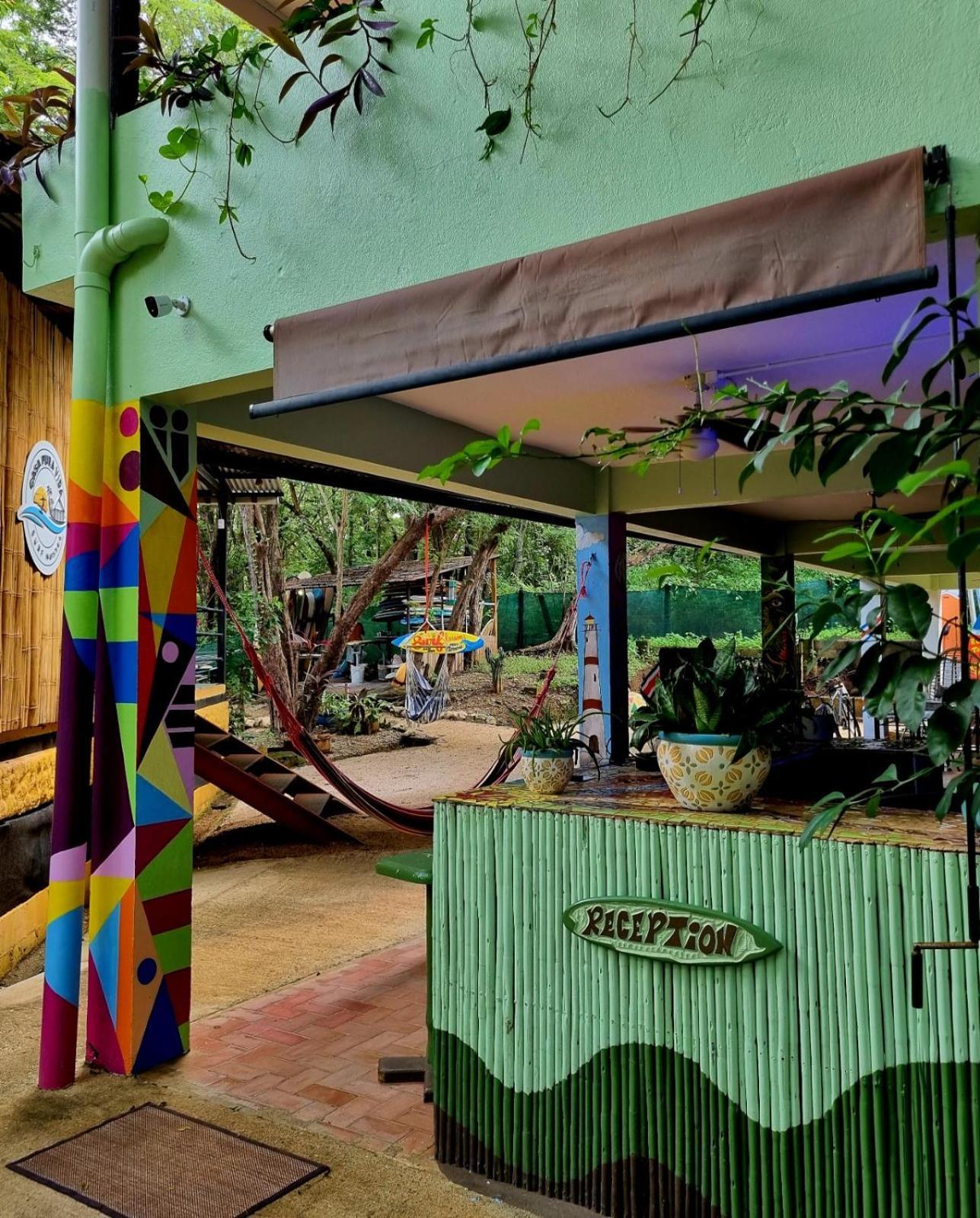 Casa Pura Vida Surf Hostel - Tamarindo Costa Rica Extérieur photo