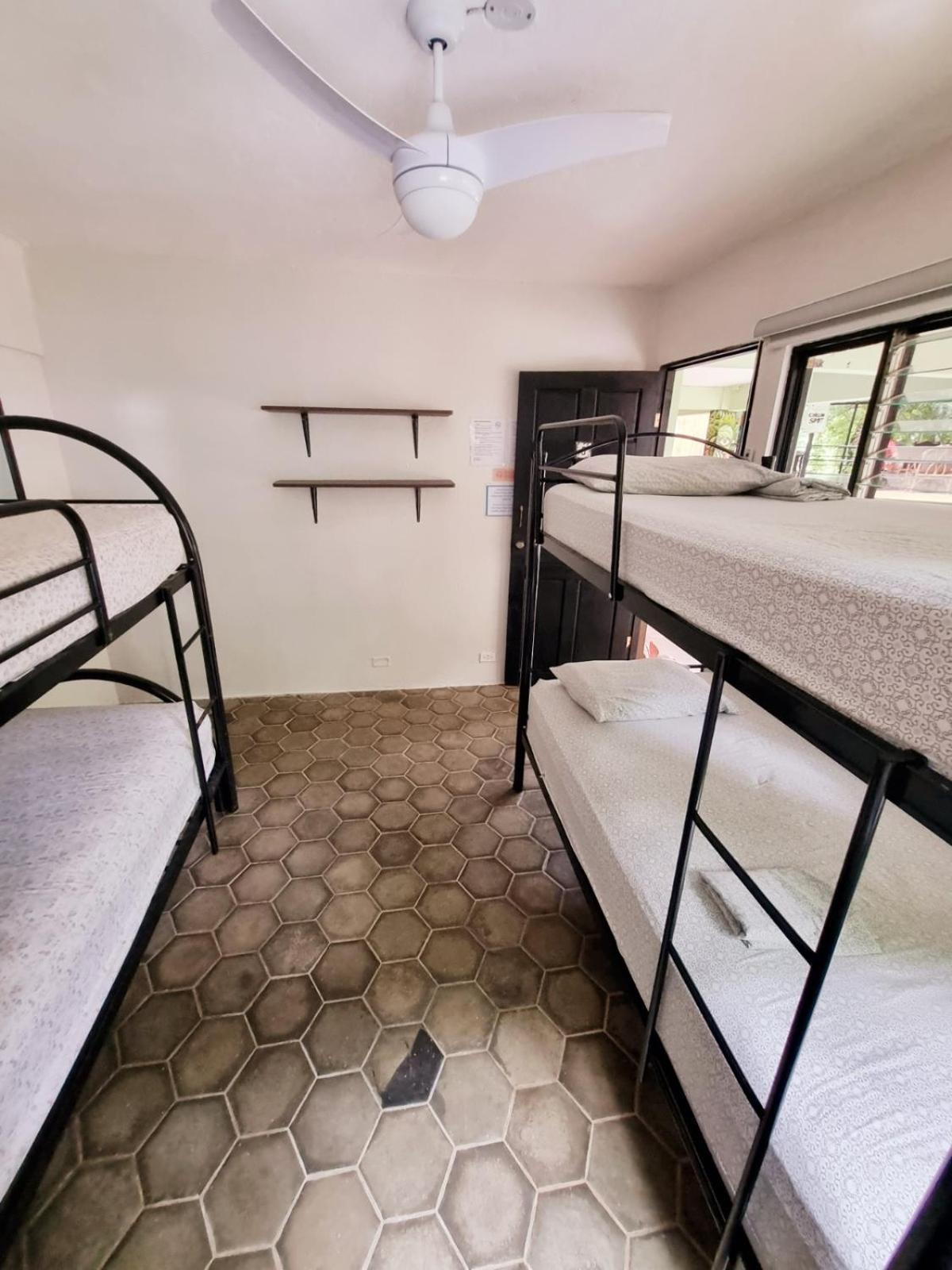 Casa Pura Vida Surf Hostel - Tamarindo Costa Rica Extérieur photo
