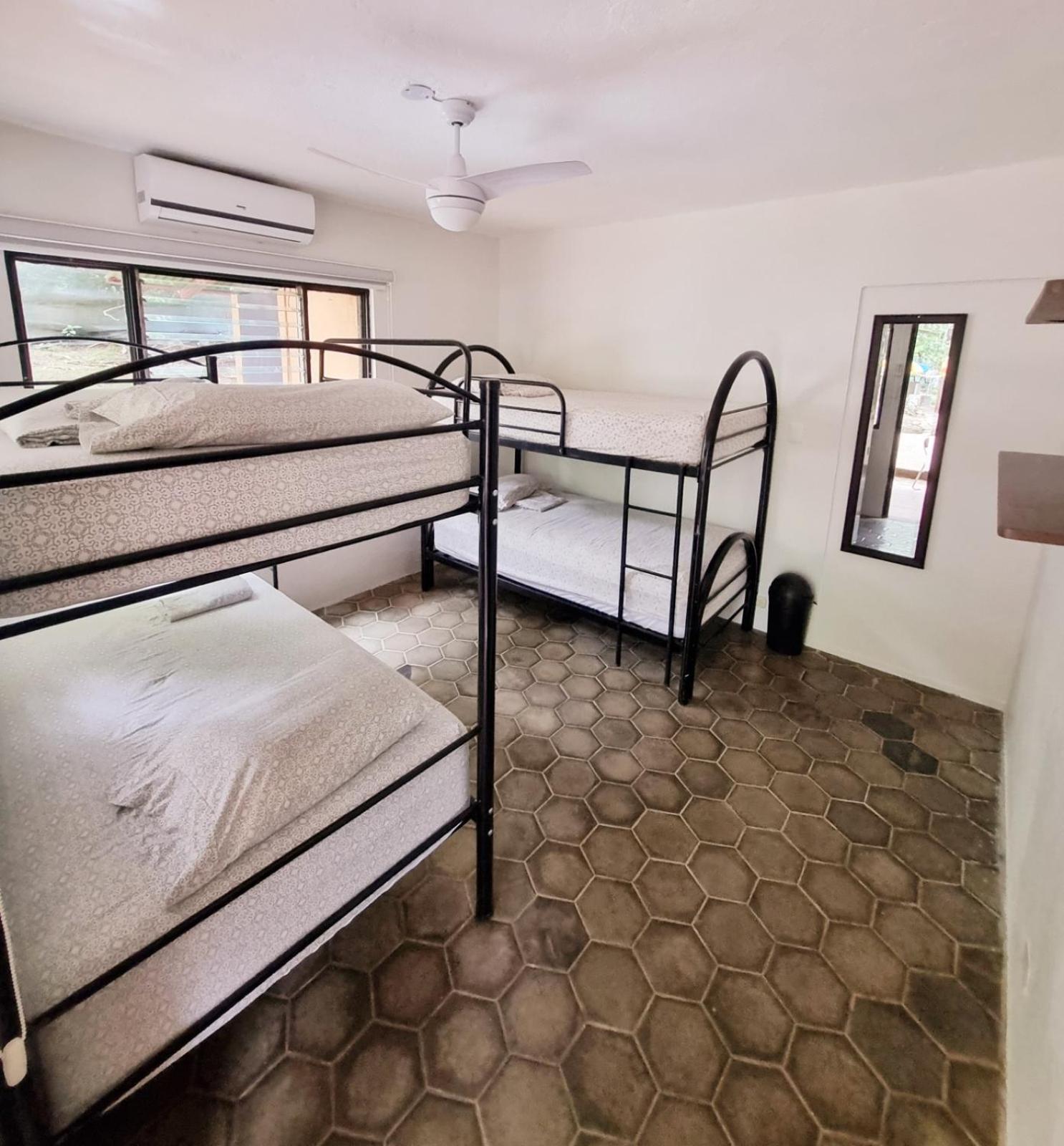 Casa Pura Vida Surf Hostel - Tamarindo Costa Rica Extérieur photo