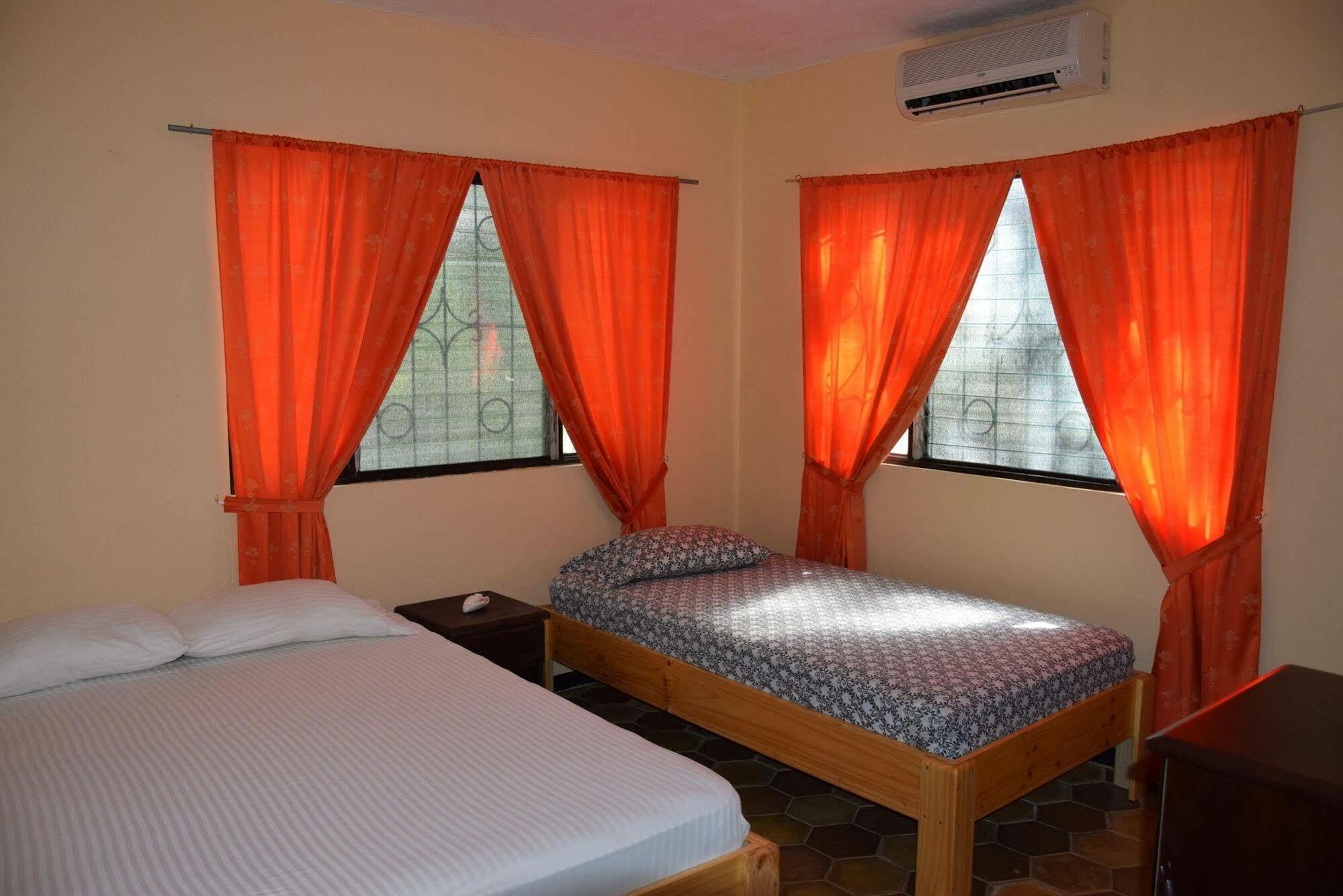 Casa Pura Vida Surf Hostel - Tamarindo Costa Rica Extérieur photo